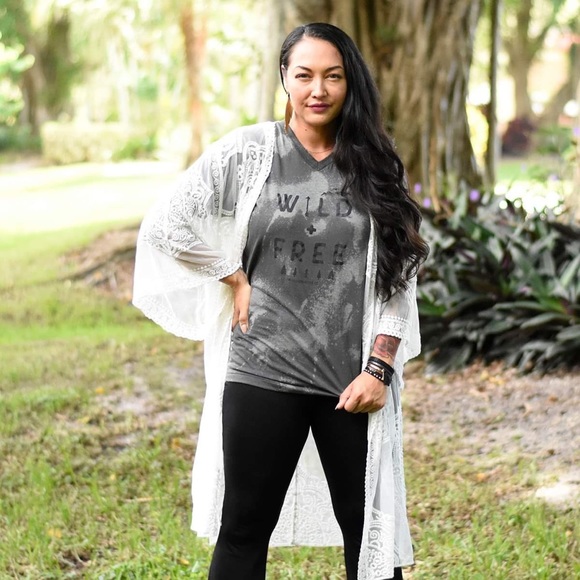 Wild & Free Graphic Tee - Picture 2 of 2